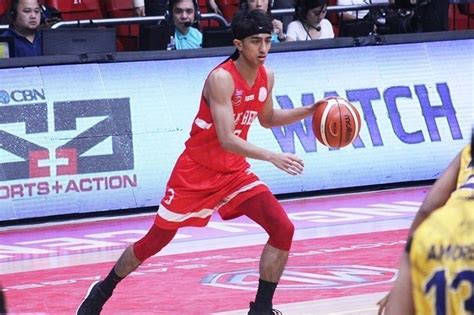 La Salle star Evan Nelle gives sneak peek of relationship with .